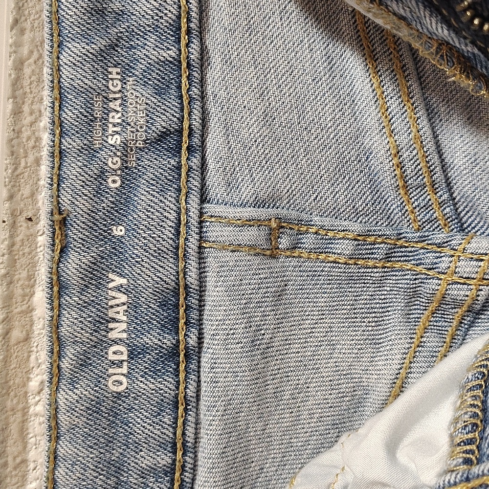 Old Navy Women's Light Blue High Rise,  O.G. Straight,  Size 6 Regular - Picture 7 of 11